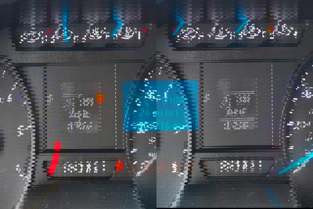 Used 2023 Ford F650 2WD Regular Cab Super Duty image 33