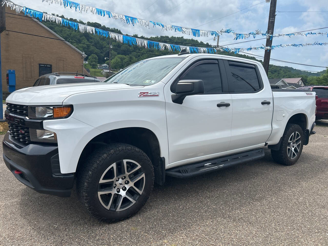 Used 2019 Chevrolet Silverado 1500 Custom Trail Boss w/ Custom Convenience Package