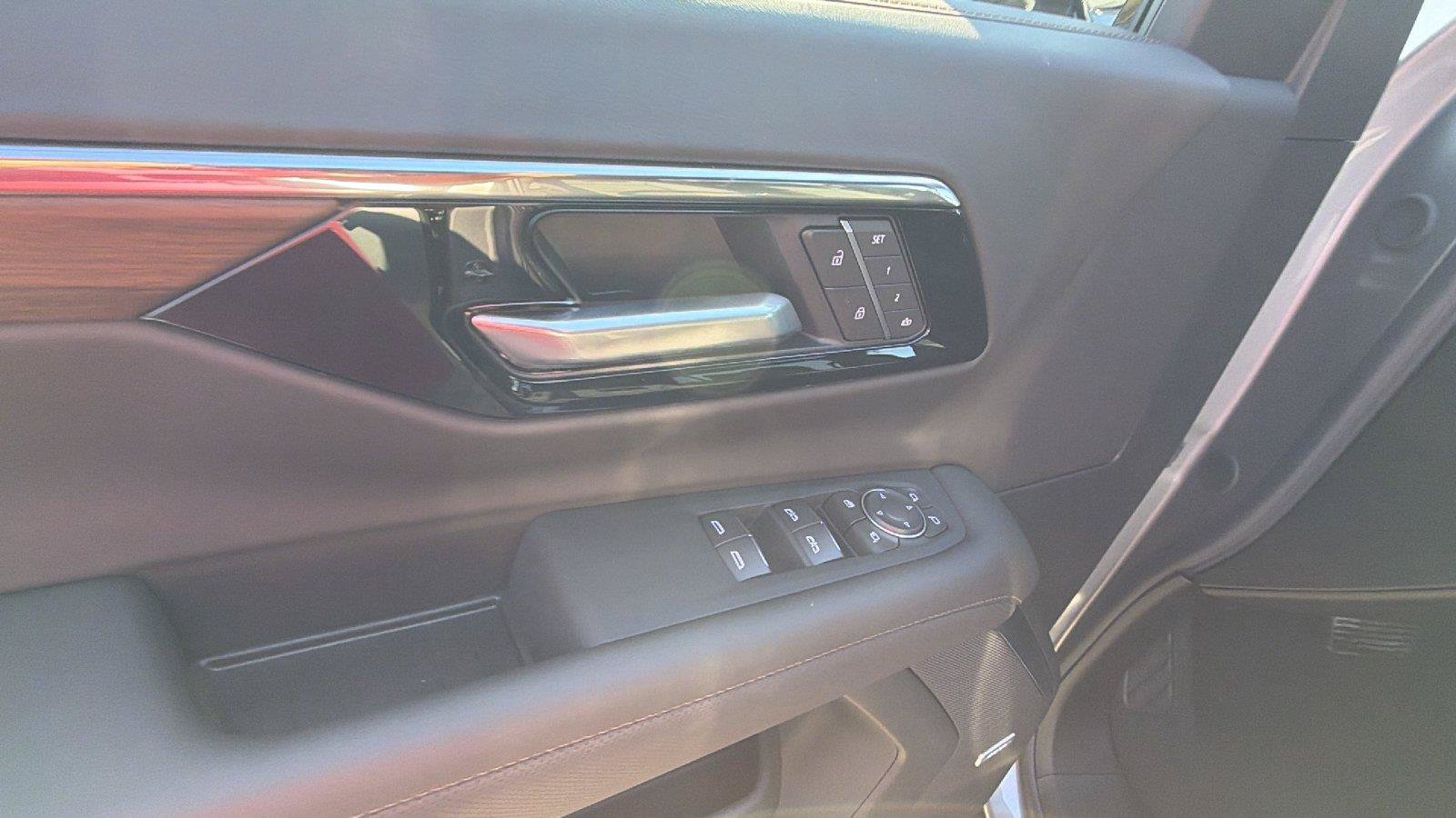 New 2027 Chevrolet Tahoe High Country AWD/4WD image 16