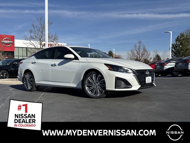 Used 2023 Nissan Altima 2.5 SL image 1