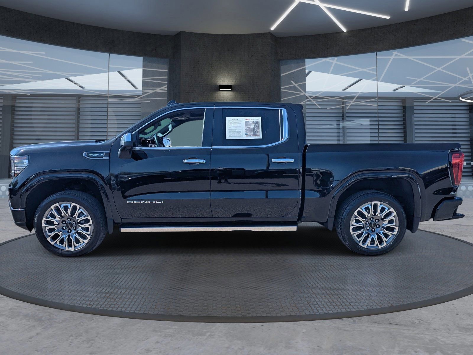 Used 2025 GMC Sierra 1500 Denali Ultimate AWD/4WD image 3
