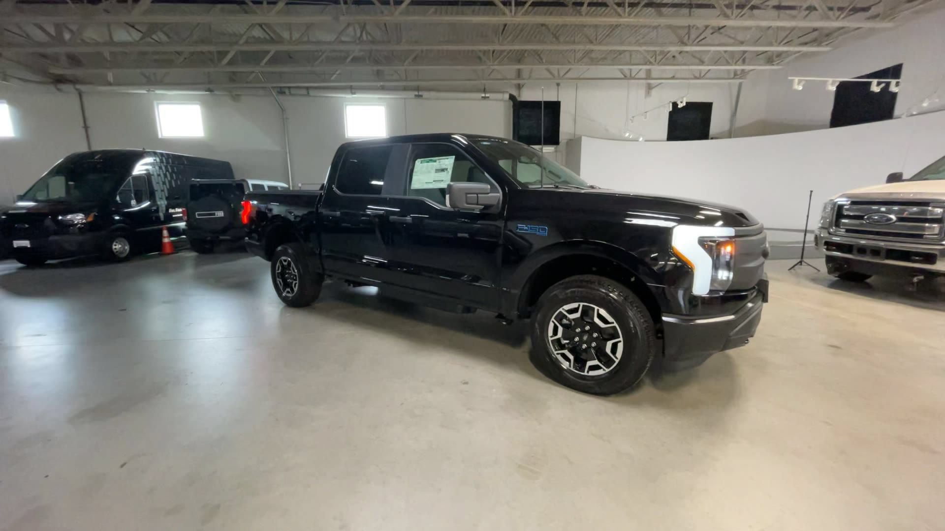 New 2024 Ford F150 Lightning Pro w/ Tow Technology Package AWD/4WD video 2