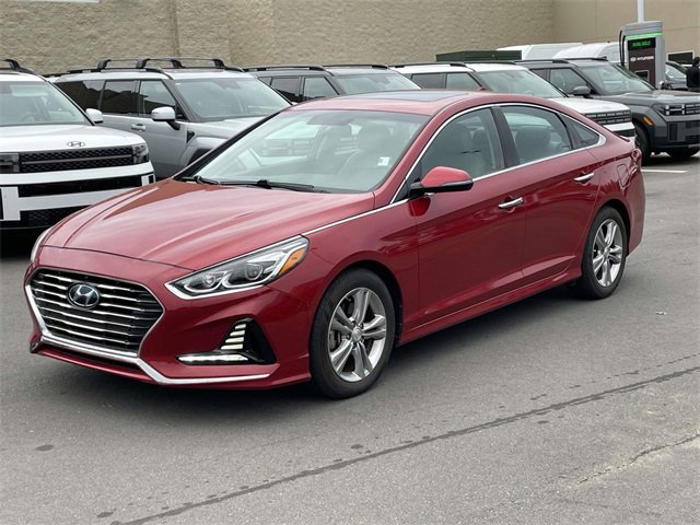 Used 2018 Hyundai Sonata Limited image 3