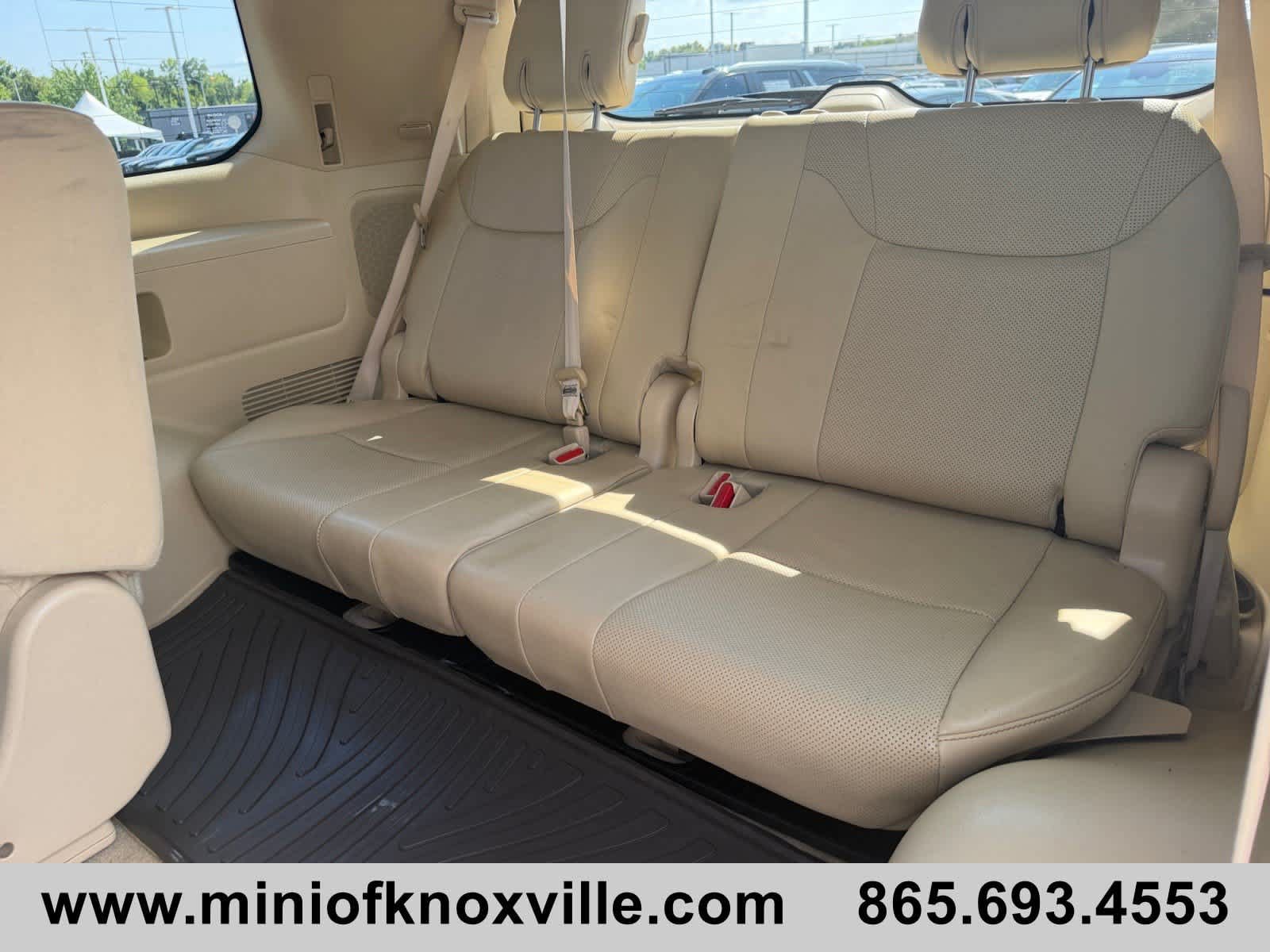 Used 2017 Lexus LX 570 4WD w/ Luxury Package image 20