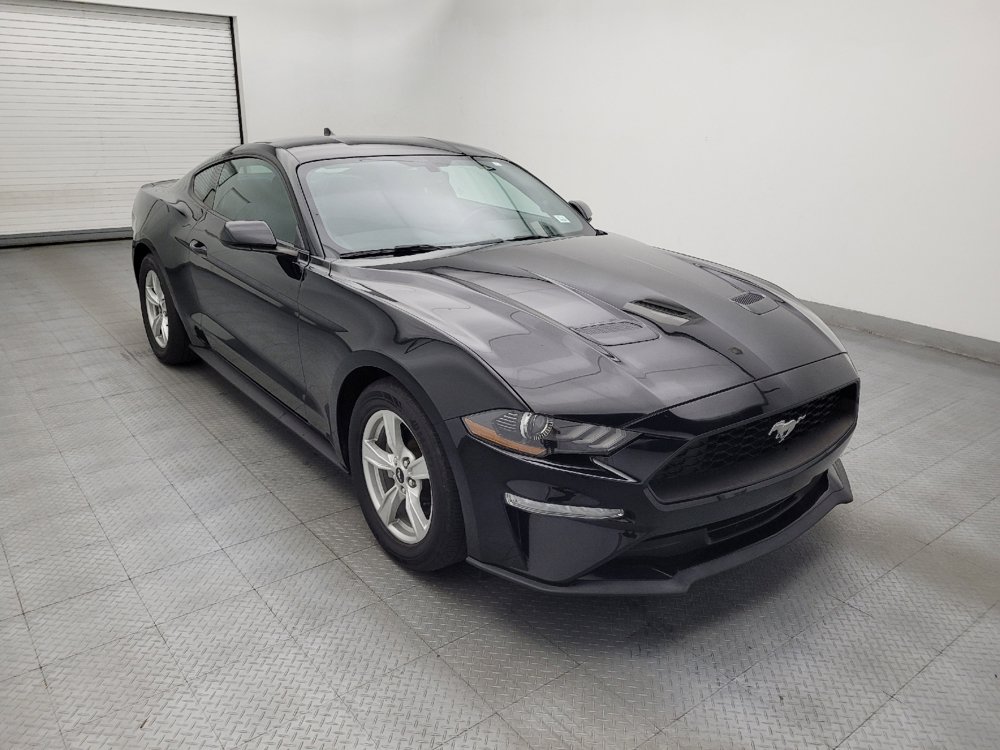 Used 2020 Ford Mustang Coupe RWD image 13