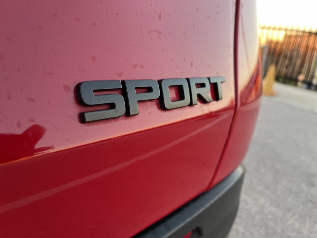 Used 2023 Honda HR-V Sport image 9