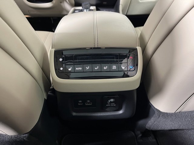 Used 2023 INFINITI QX60 Sensory w/ Vision Package image 41