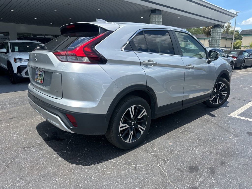 Used 2025 Mitsubishi Eclipse Cross SE AWD/4WD image 4