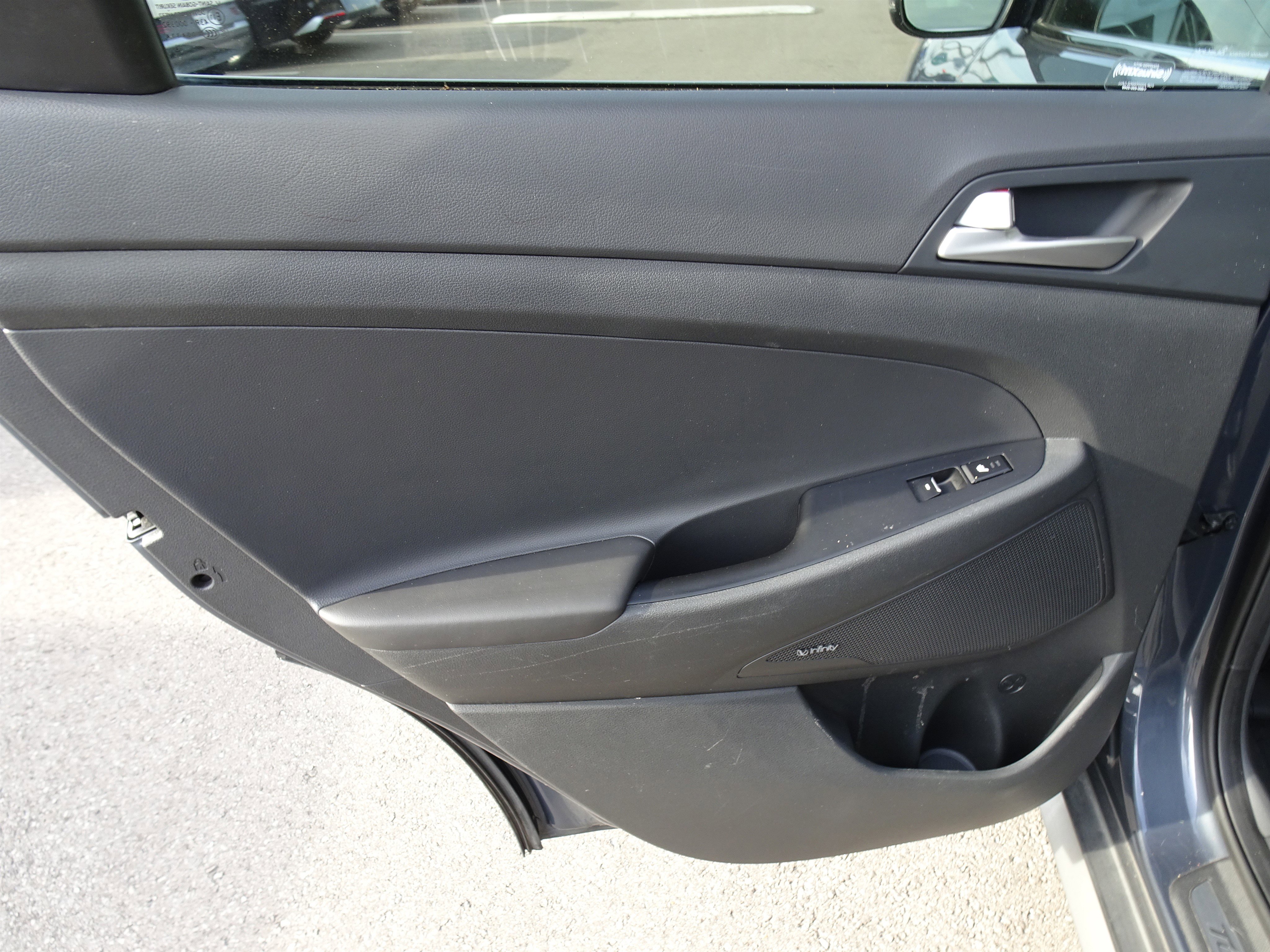 Used 2021 Hyundai Tucson Ultimate image 16