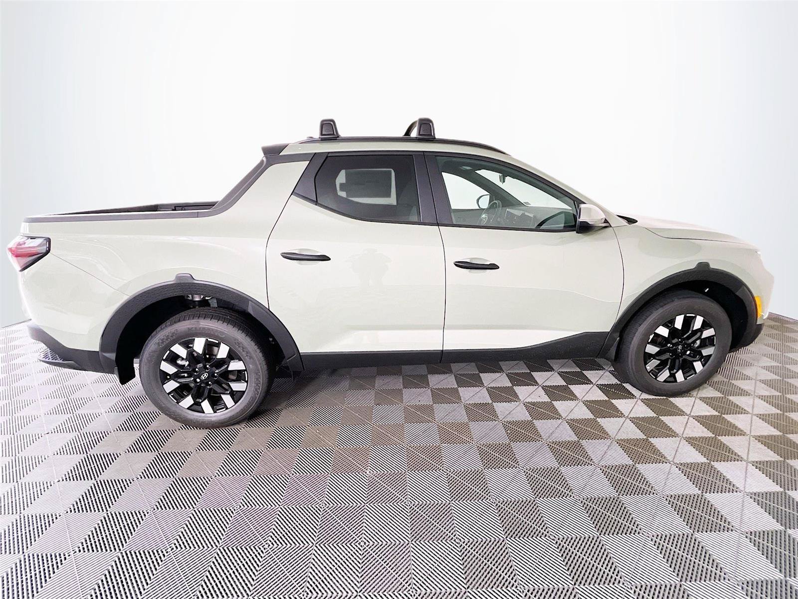 New 2026 Hyundai Santa Cruz SEL FWD image 9