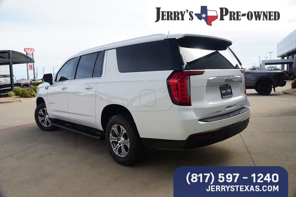 Used 2022 GMC Yukon XL SLE image 2