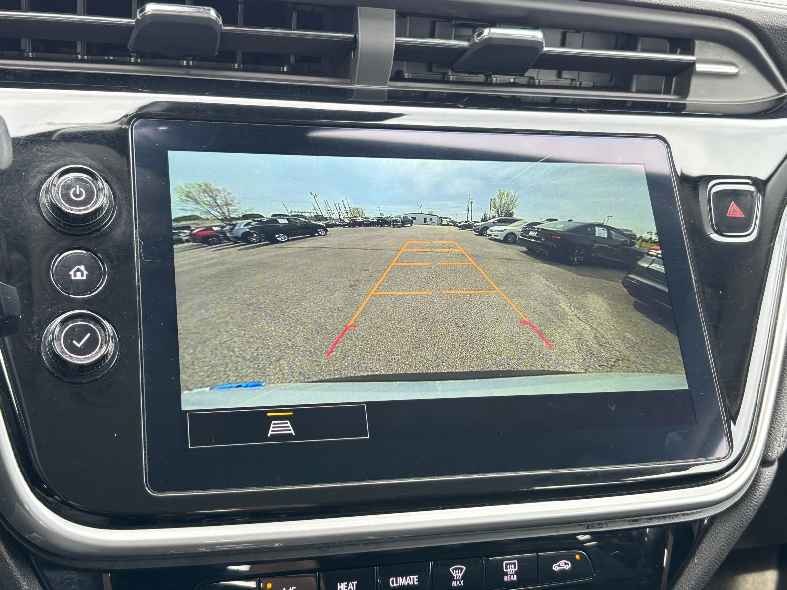 Used 2023 Chevrolet Bolt EUV LT FWD image 6