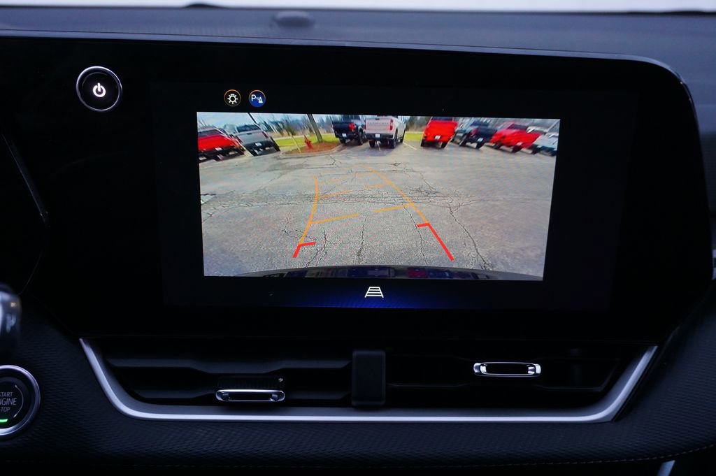 New 2025 Chevrolet Equinox LT FWD image 18