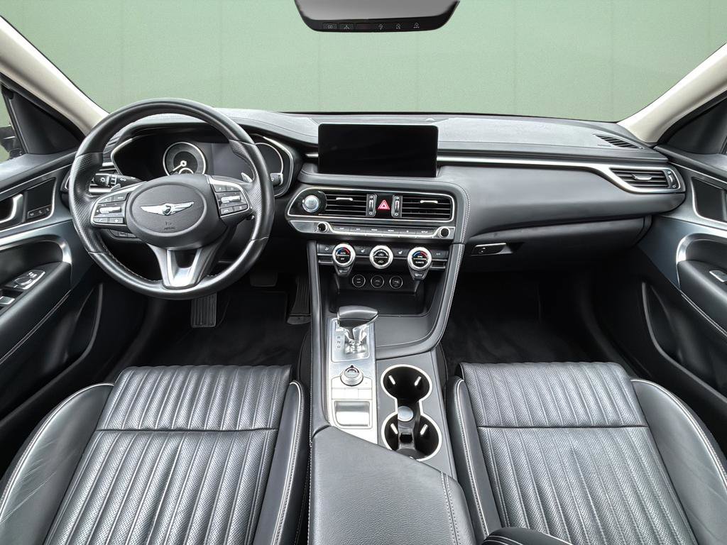 Used 2022 Genesis G70 3.3T image 24