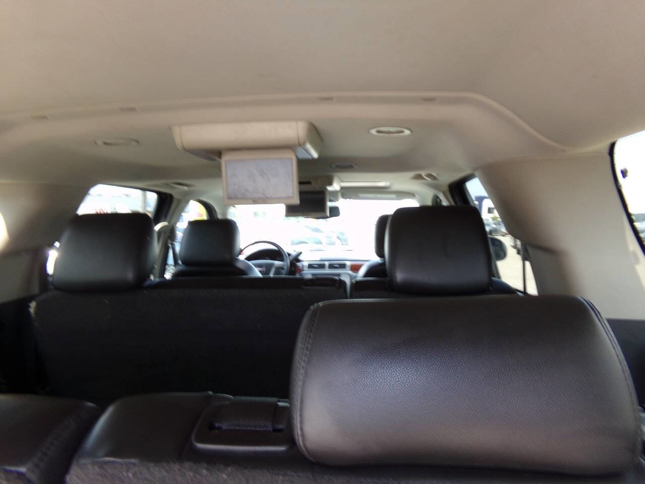 Used 2014 GMC Yukon XL SLT image 23