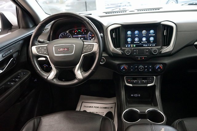 Used 2022 GMC Terrain SLT image 9