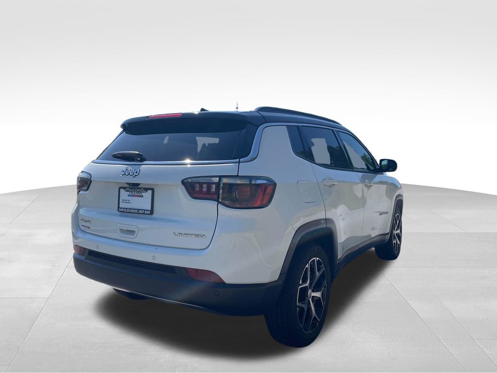 Used 2024 Jeep Compass Limited AWD/4WD image 5