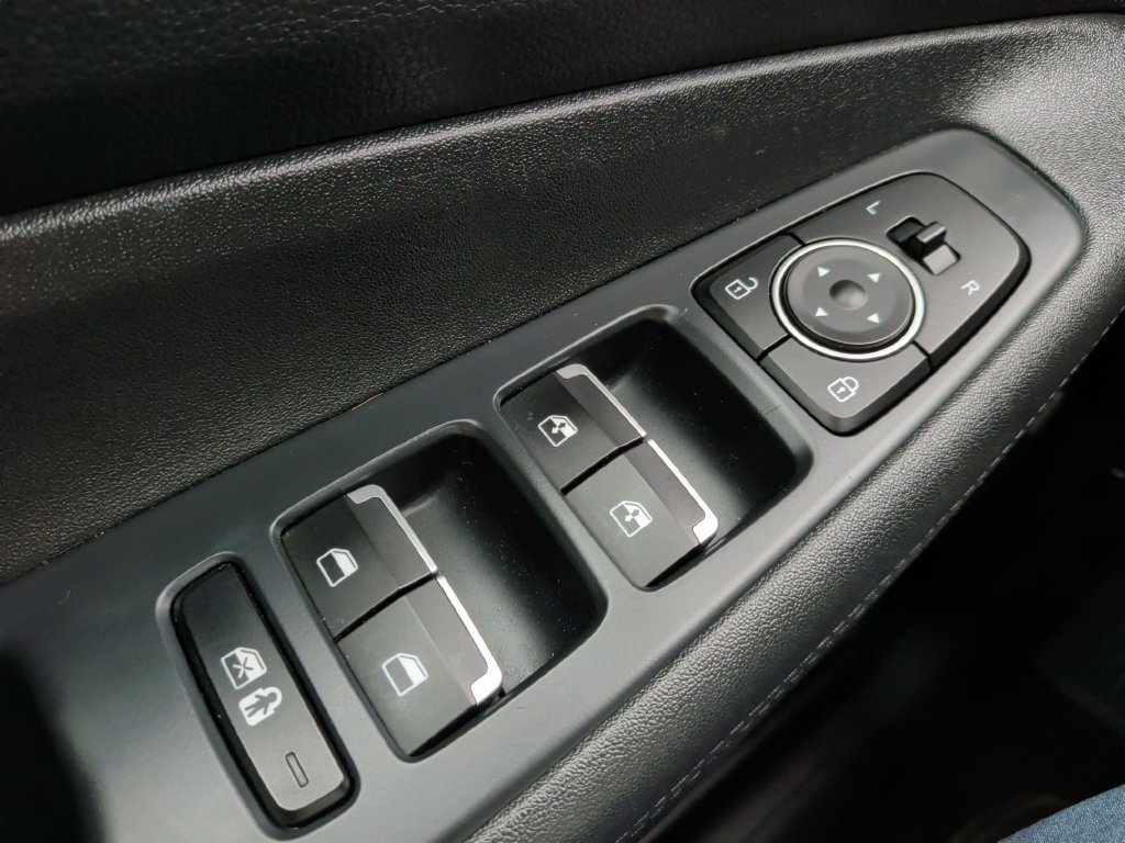 Used 2023 Hyundai Santa Fe SEL w/ Cargo Package AWD/4WD image 30