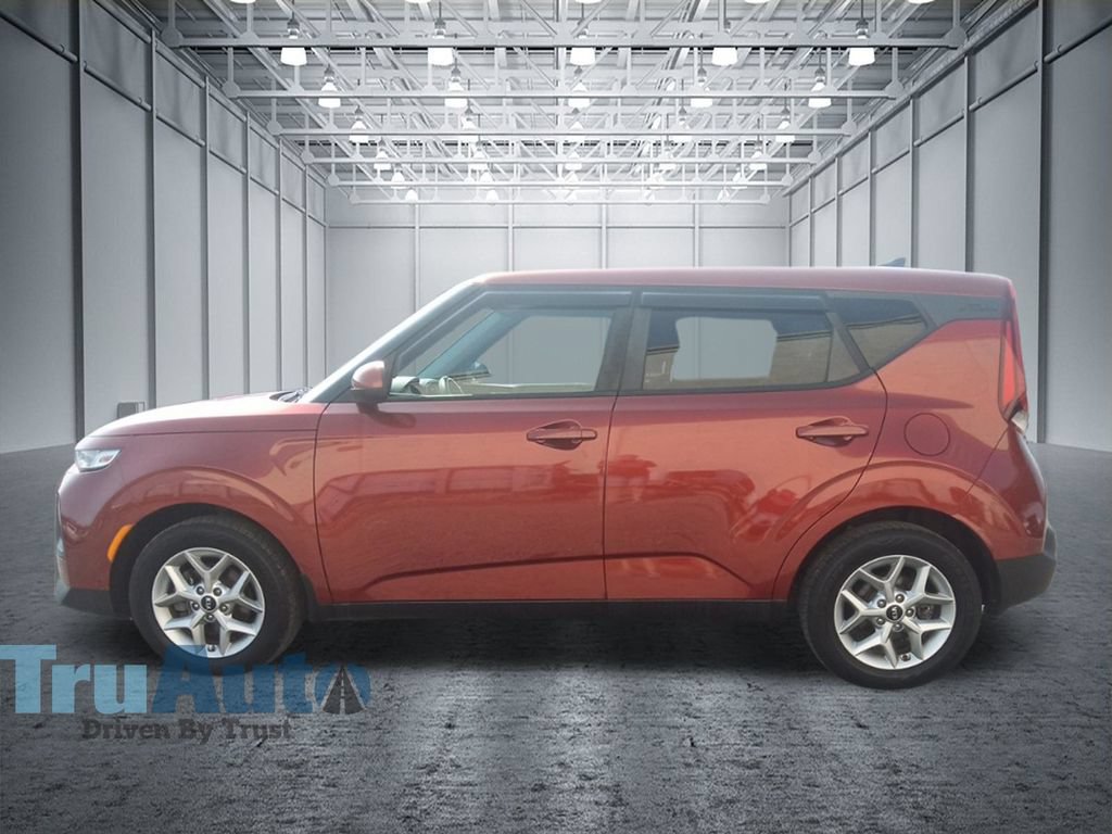 Used 2020 Kia Soul S FWD image 4