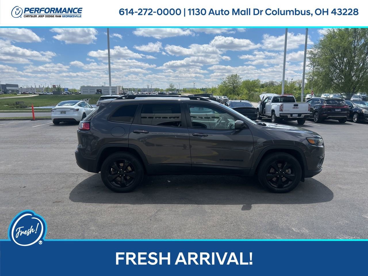 Used 2019 Jeep Cherokee Latitude Plus image 3