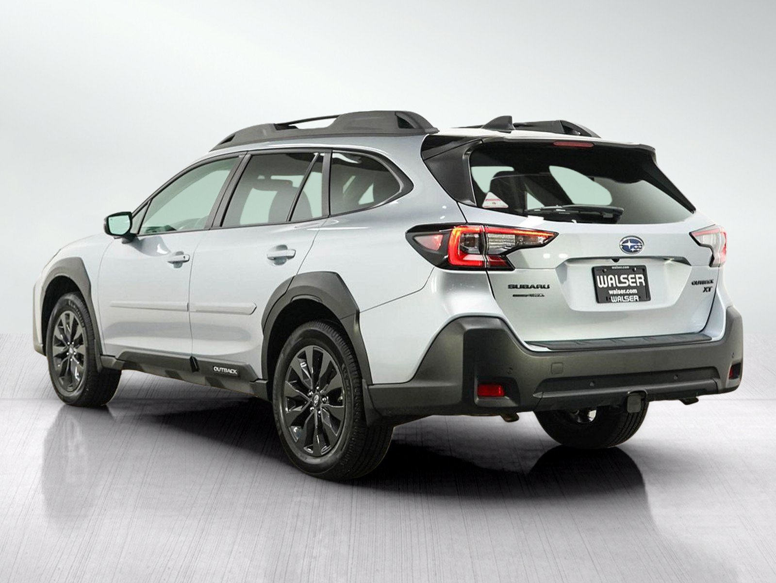 Used 2023 Subaru Outback Onyx Edition XT AWD/4WD image 3