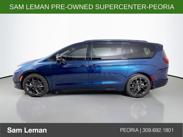 Used 2025 Chrysler Pacifica Limited FWD image 4