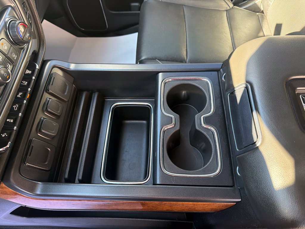 Used 2019 Chevrolet Silverado 2500 High Country w/ Duramax Plus Package AWD/4WD image 26