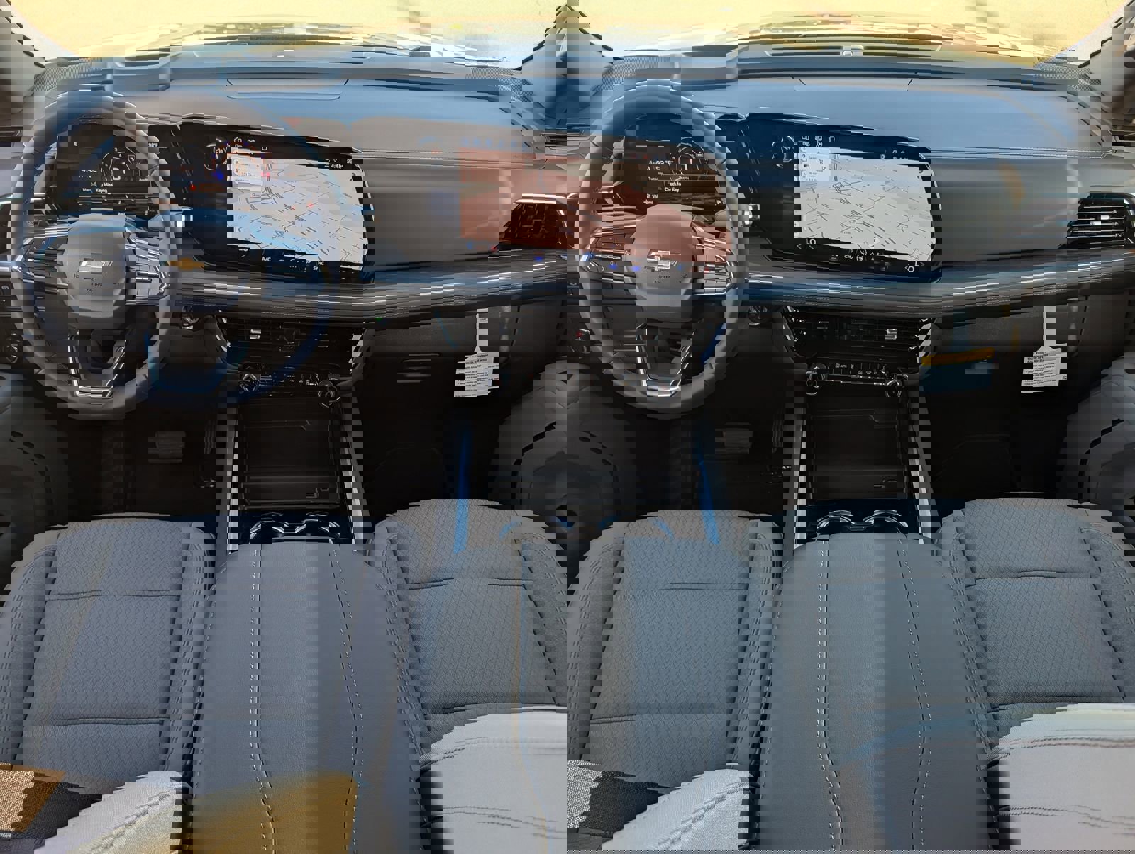 New 2026 Chevrolet Suburban LS image 7