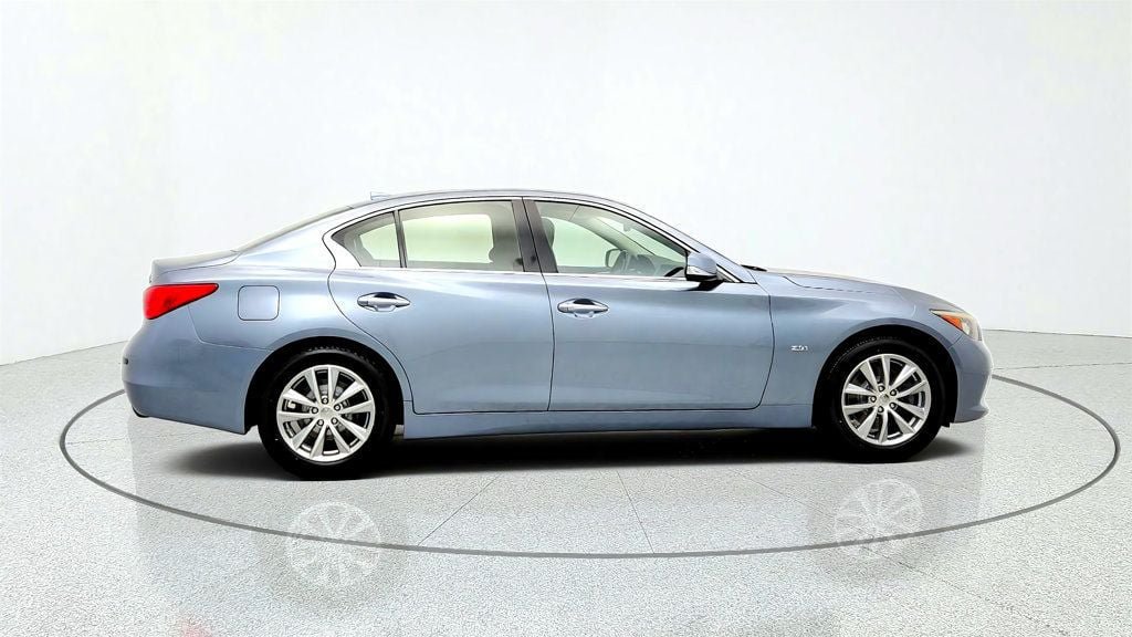 Used 2017 INFINITI Q50 Premium w/ 2.0T Premium Plus Package RWD image 4
