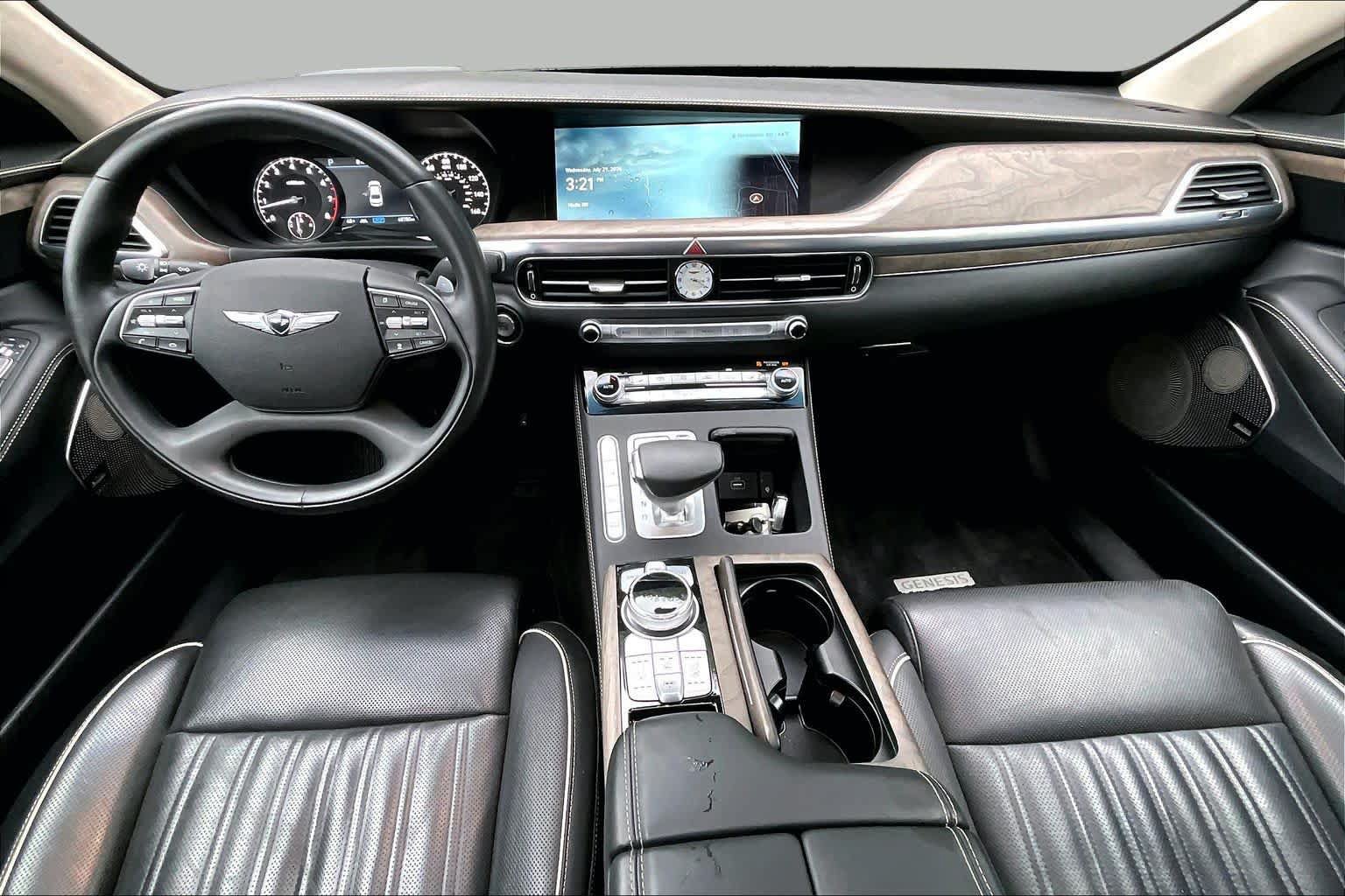Used 2021 Genesis G90 3.3T Premium AWD/4WD image 15