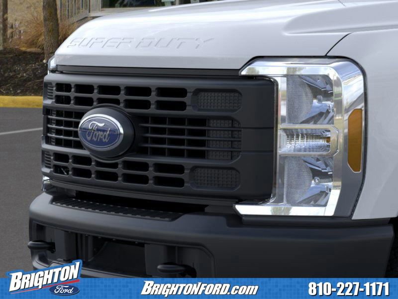 New 2026 Ford F350 XL w/ FX4 Off-Road Package image 17