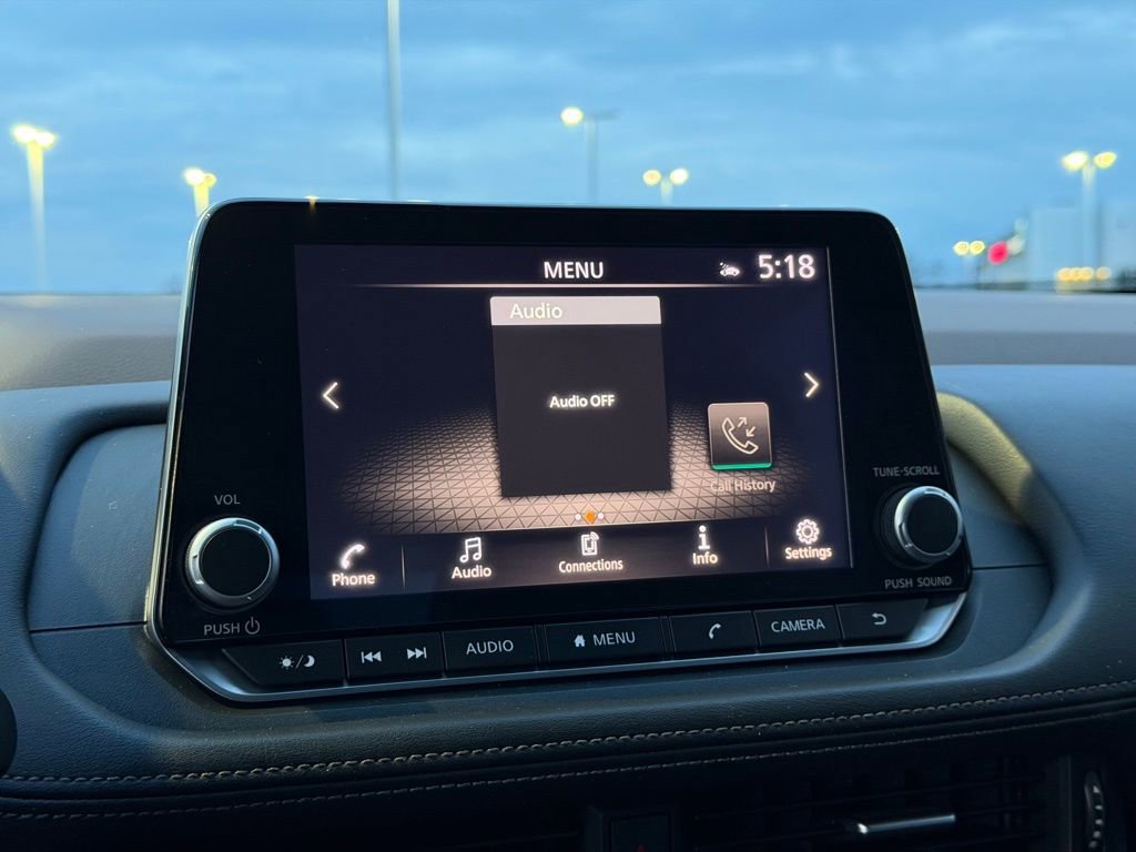 Used 2023 Nissan Rogue SV image 33