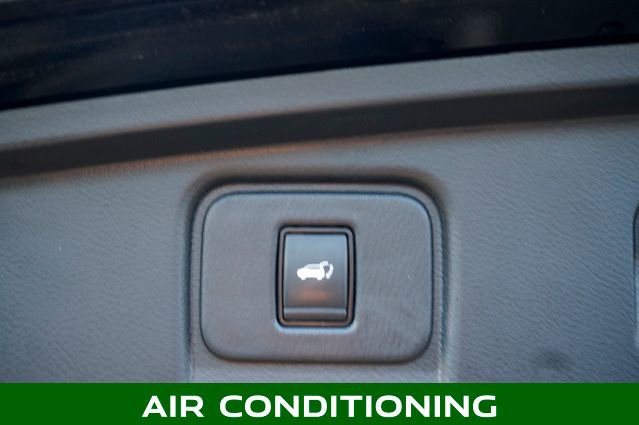 Used 2022 Nissan Murano SL image 7