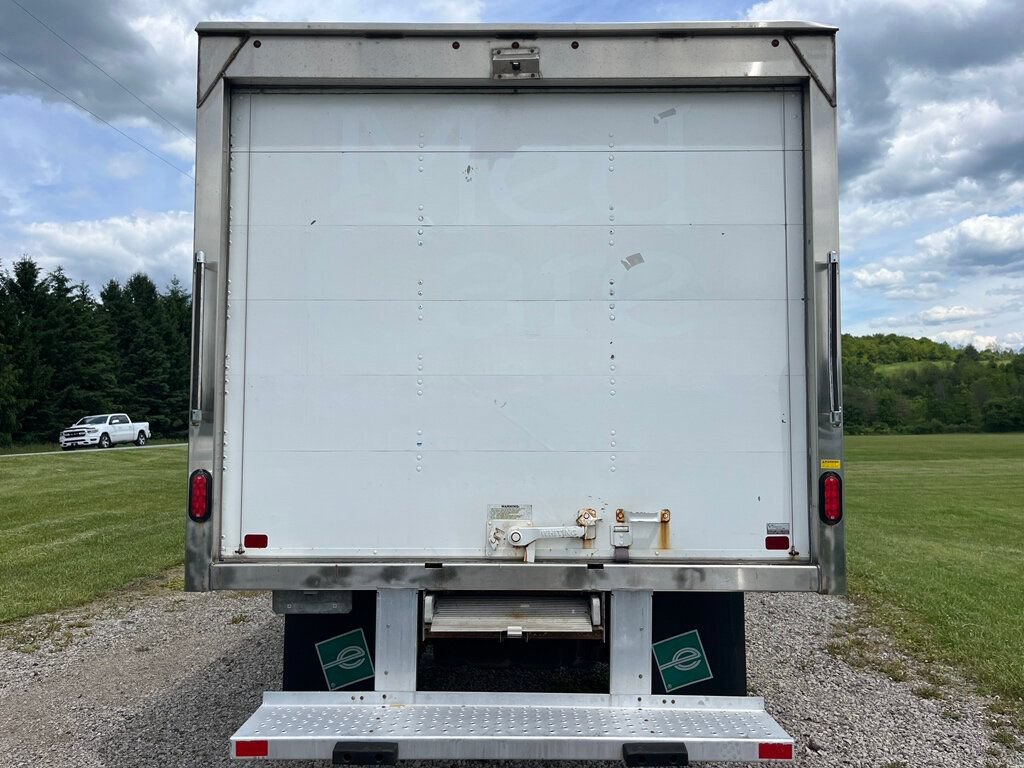 Used 2022 RAM 4500 Tradesman RWD image 4