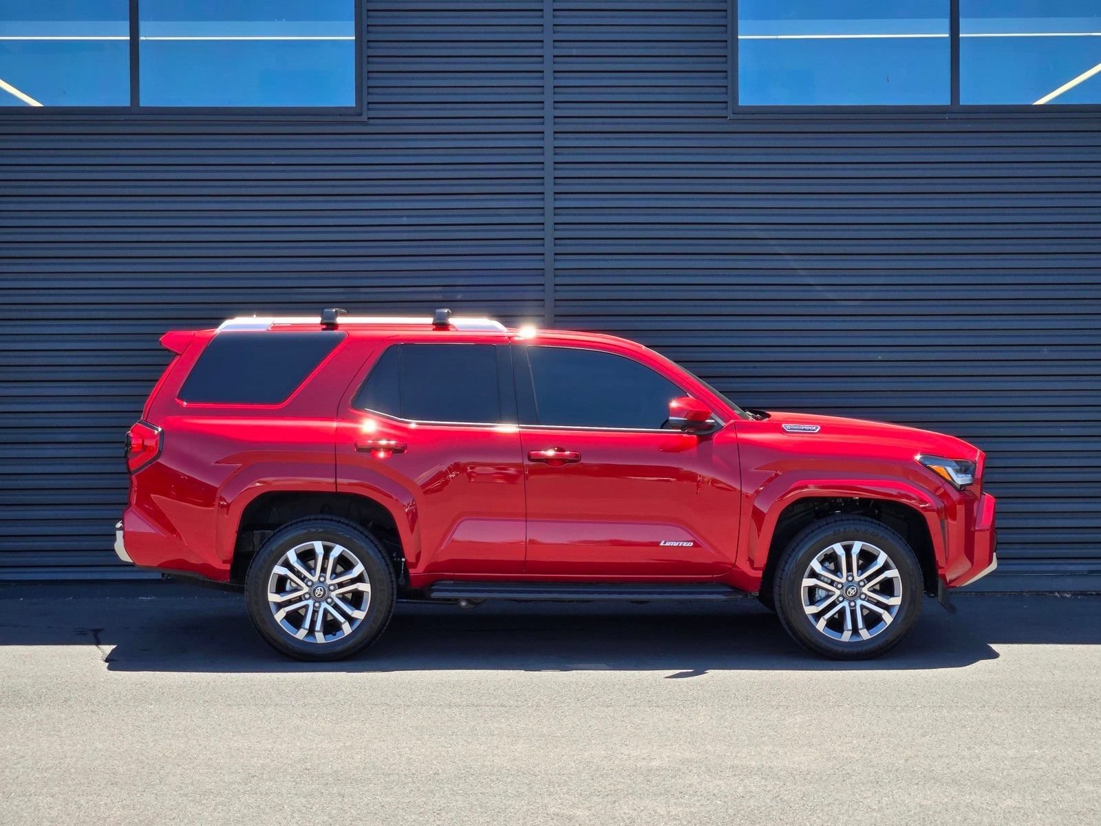 Used 2026 Toyota 4Runner Limited AWD/4WD image 8
