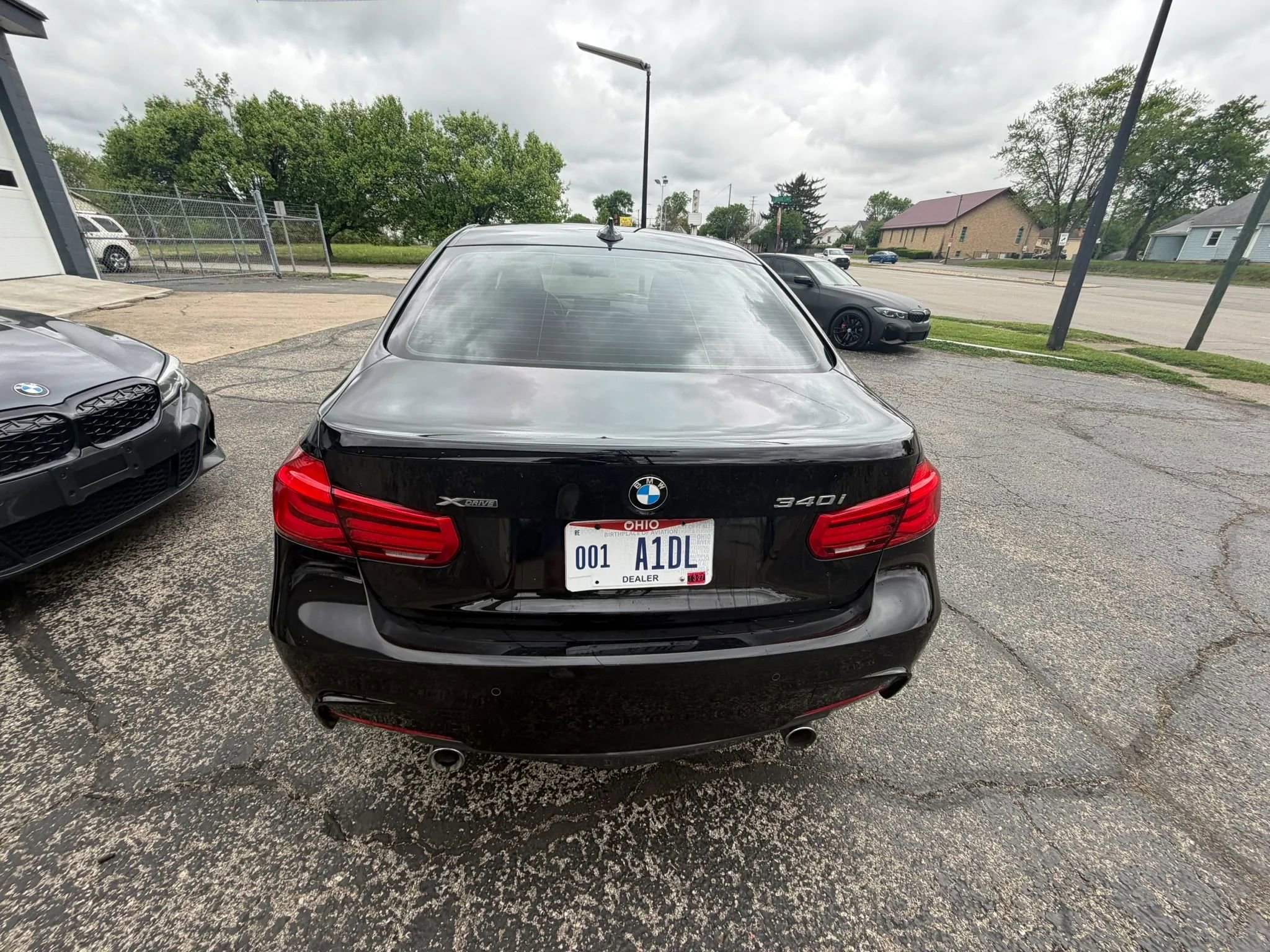 Used 2017 BMW 340i xDrive Sedan AWD/4WD image 7