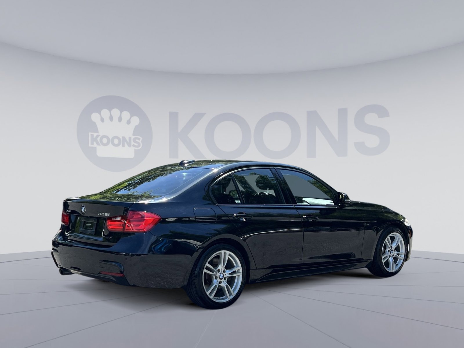 Used 2015 BMW 328i xDrive Sedan AWD/4WD image 11