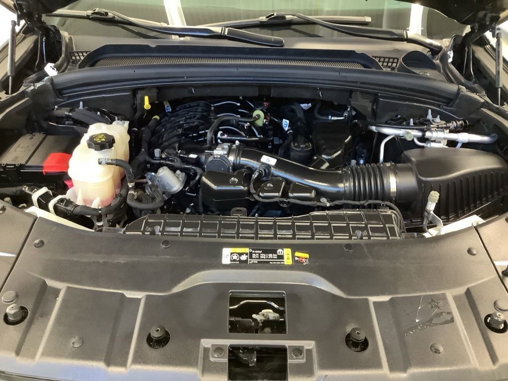Used 2023 Jeep Grand Cherokee L Limited AWD/4WD image 23
