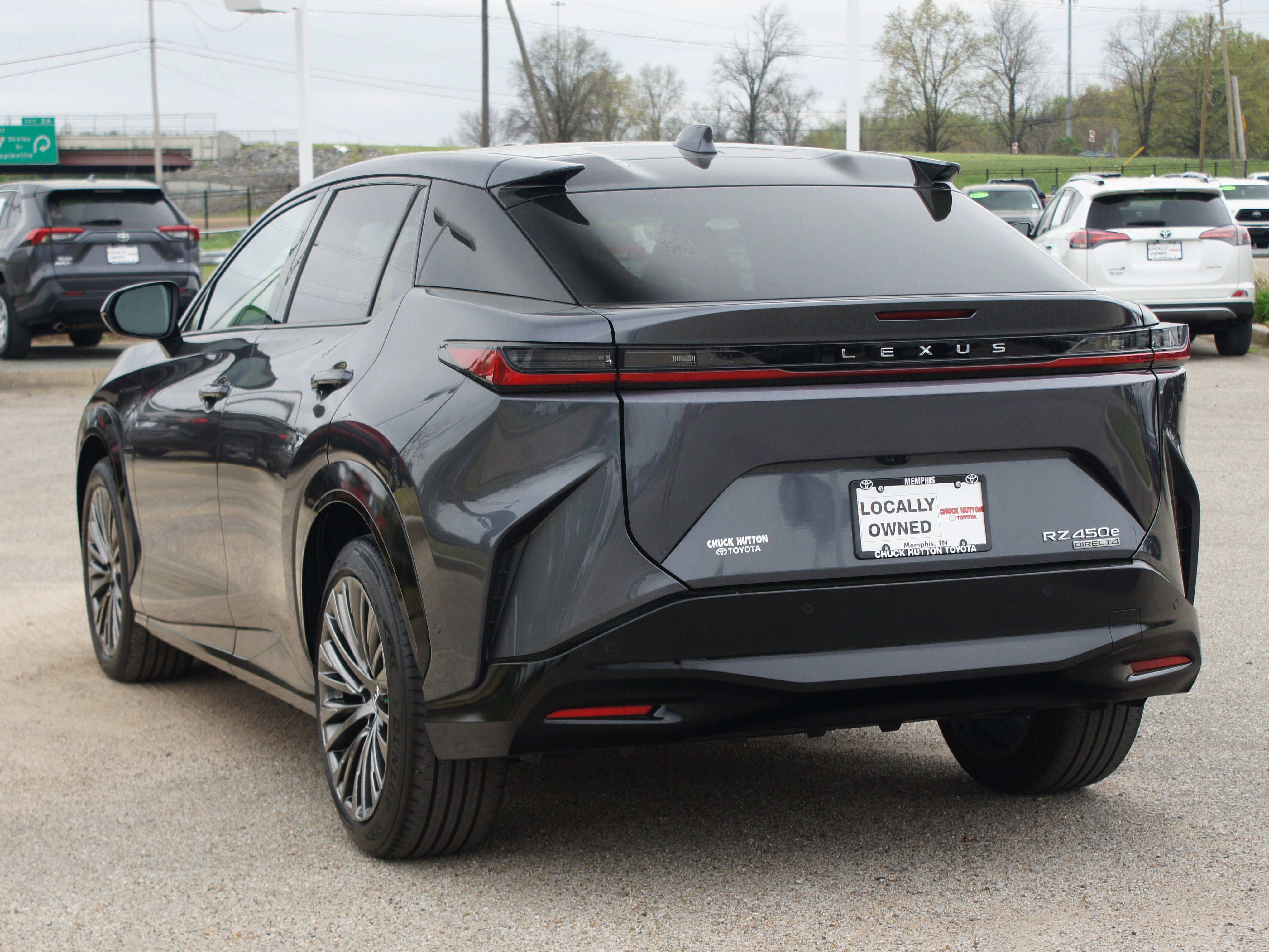 Used 2023 Lexus RZ 450e Premium AWD/4WD image 16