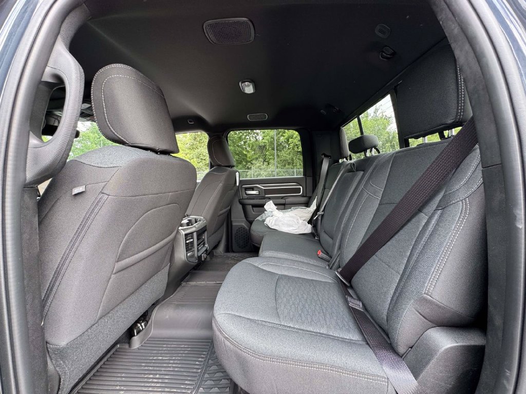 New 2026 RAM 2500 Big Horn AWD/4WD image 14