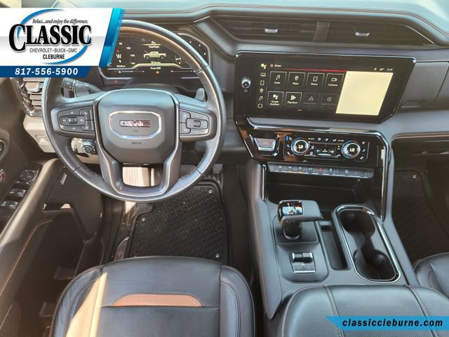 Used 2023 GMC Sierra 1500 AT4 w/ AT4 Premium Package AWD/4WD image 3