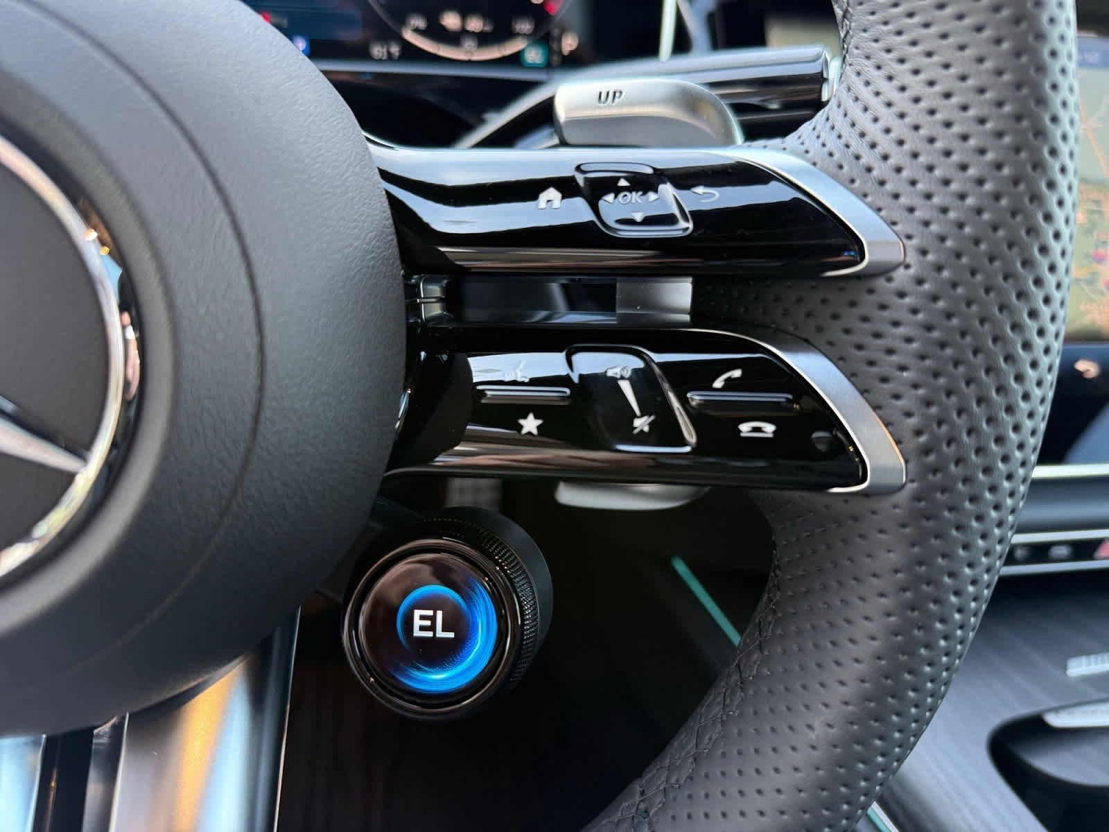 New 2026 Mercedes-Benz E 53 AMG e 4MATIC Sedan image 21