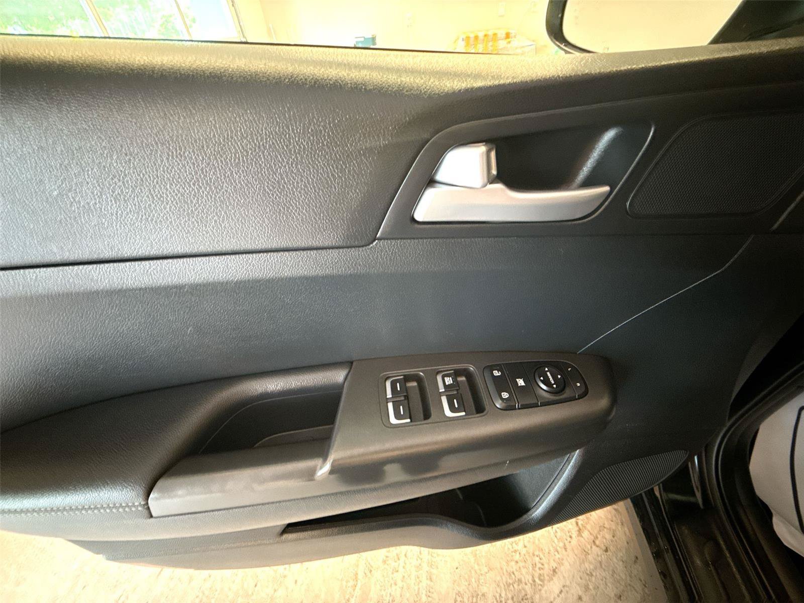 Used 2019 Kia Sportage LX w/ LX Popular Package AWD/4WD image 15