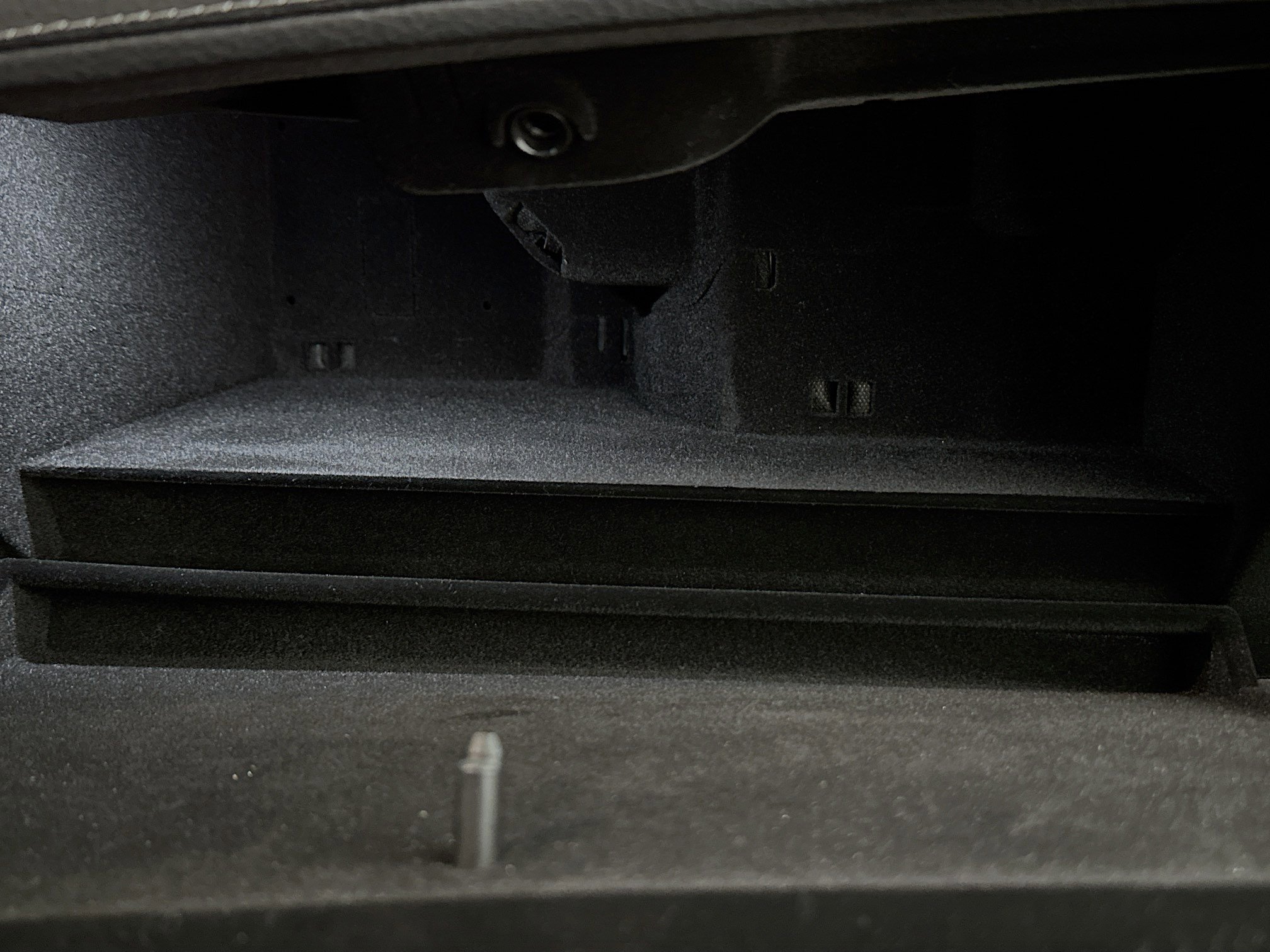 Used 2023 Mercedes-Benz EQE 500 4MATIC Sedan image 32