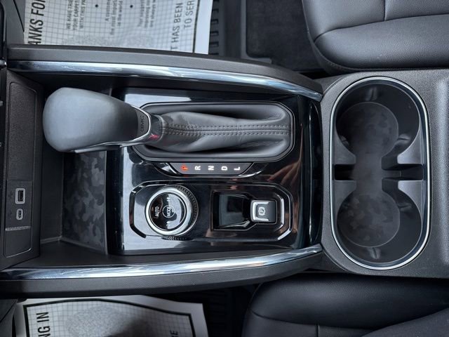 Used 2024 GMC Canyon Elevation w/ Elevation Premium Package image 25