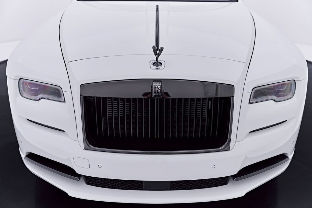 Used 2020 Rolls-Royce Dawn RWD image 28