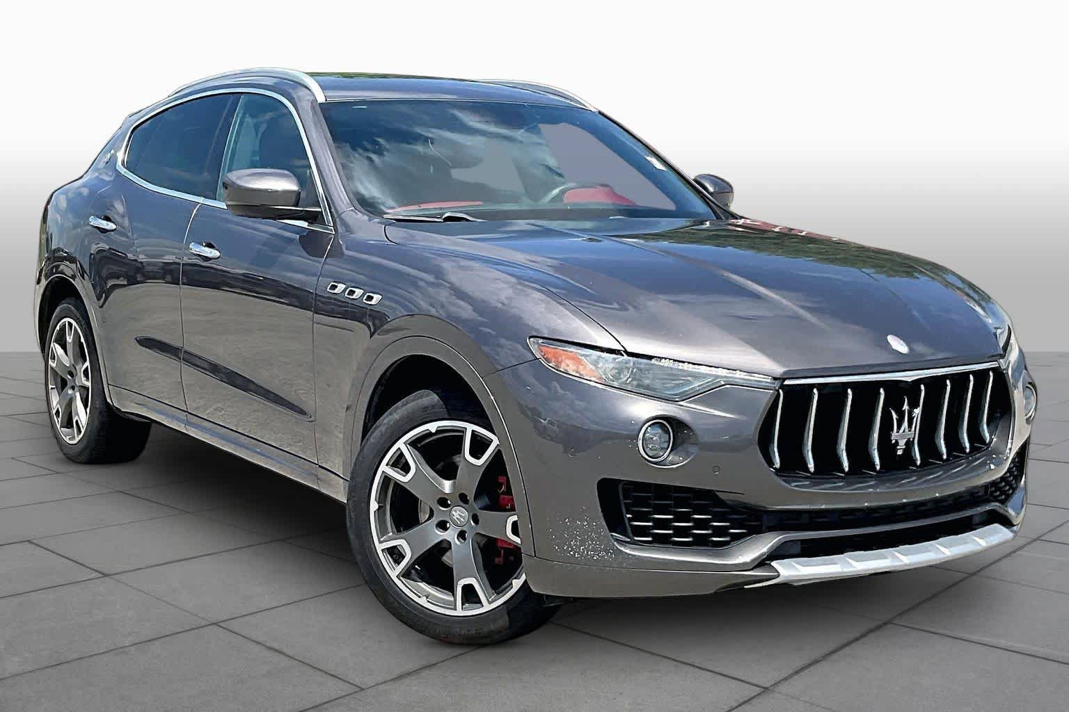 Used 2017 Maserati Levante w/ Sport Package AWD/4WD image 3
