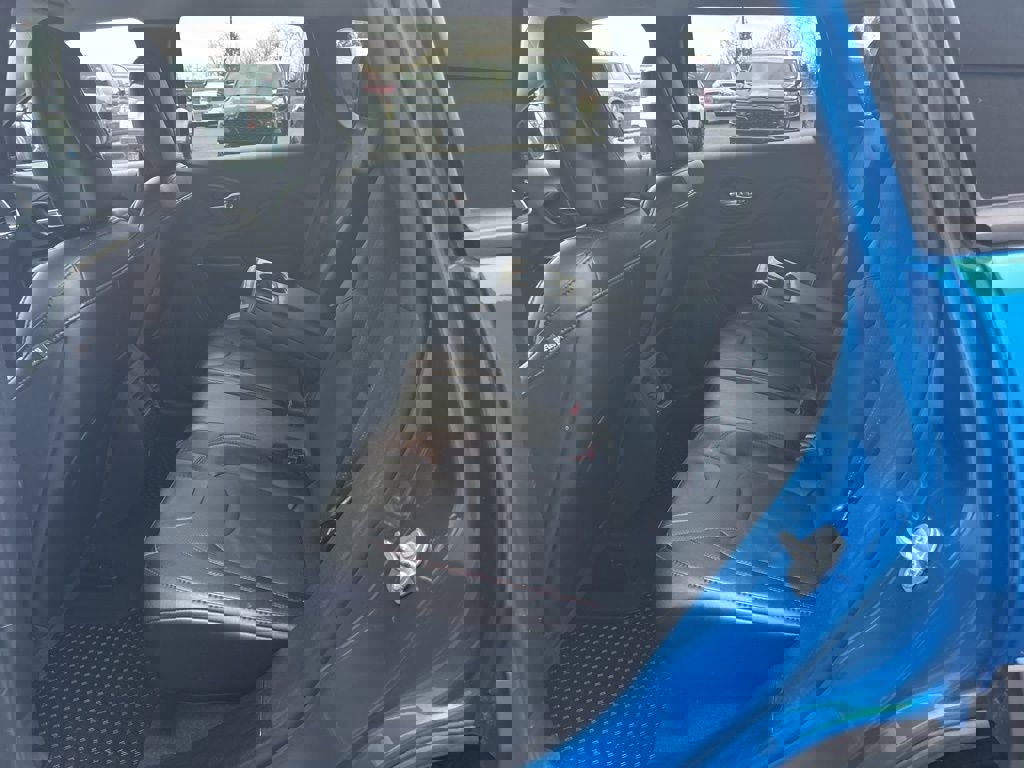 Used 2022 Jeep Cherokee Trailhawk w/ Sound & Nav Group image 17