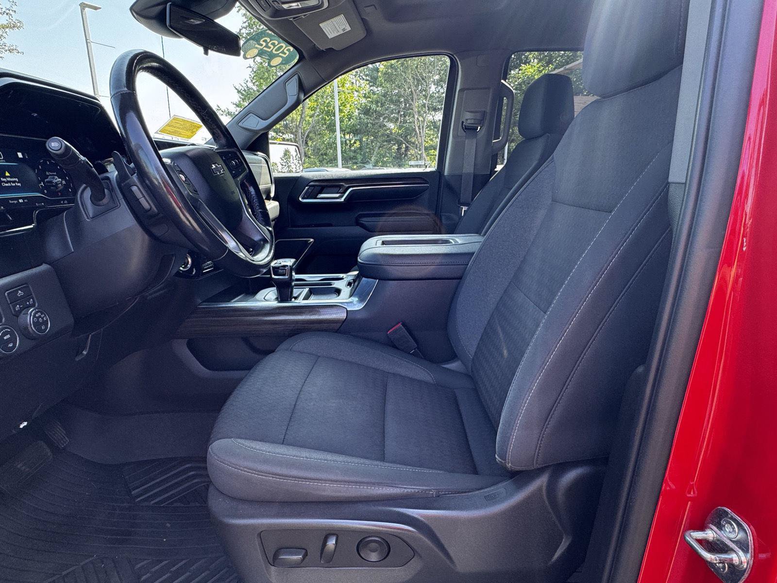 Certified 2022 Chevrolet Silverado 1500 LT Trail Boss w/ Protection Package AWD/4WD image 13