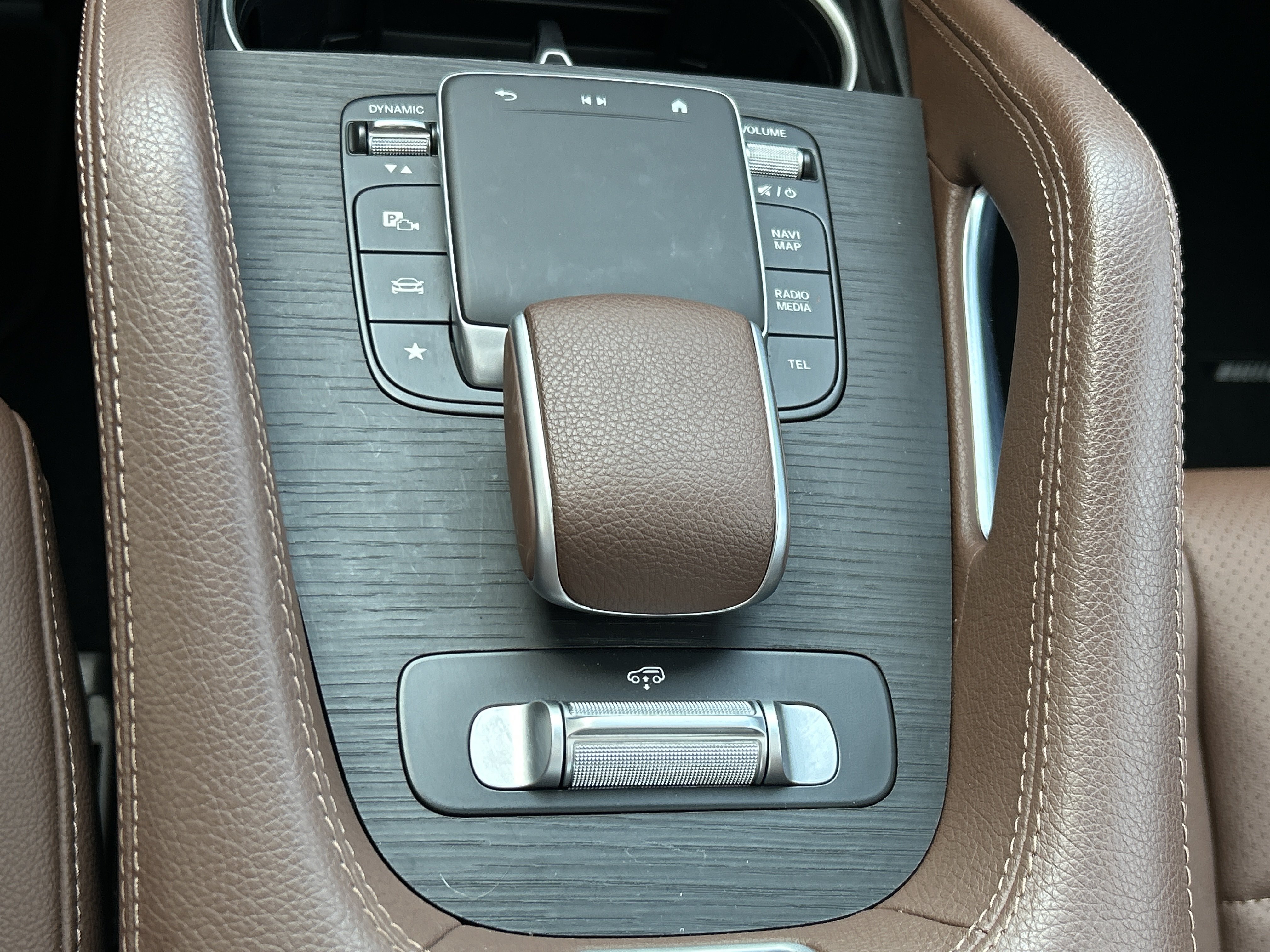 Certified 2024 Mercedes-Benz GLS 450 4MATIC image 37